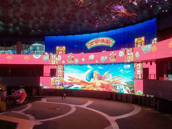 Hiệu ứng ánh sáng LED tại Chimelong Ocean Kingdom về đêm